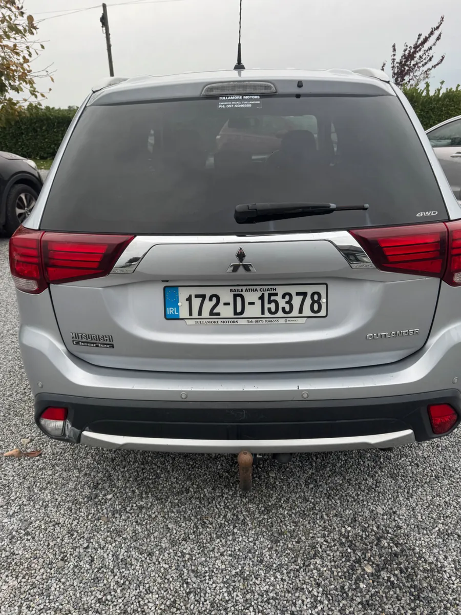Mitsubishi Outlander SUV, Diesel, 2017, Grey