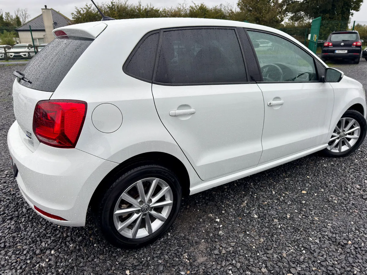 Volkswagen Polo Hatchback, Petrol, 2017, White