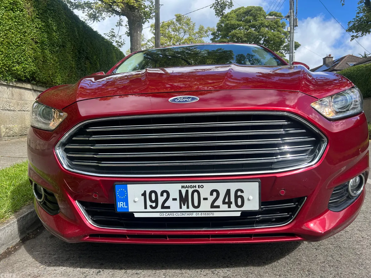 Ford Mondeo Hatchback, Diesel, 2019, Red