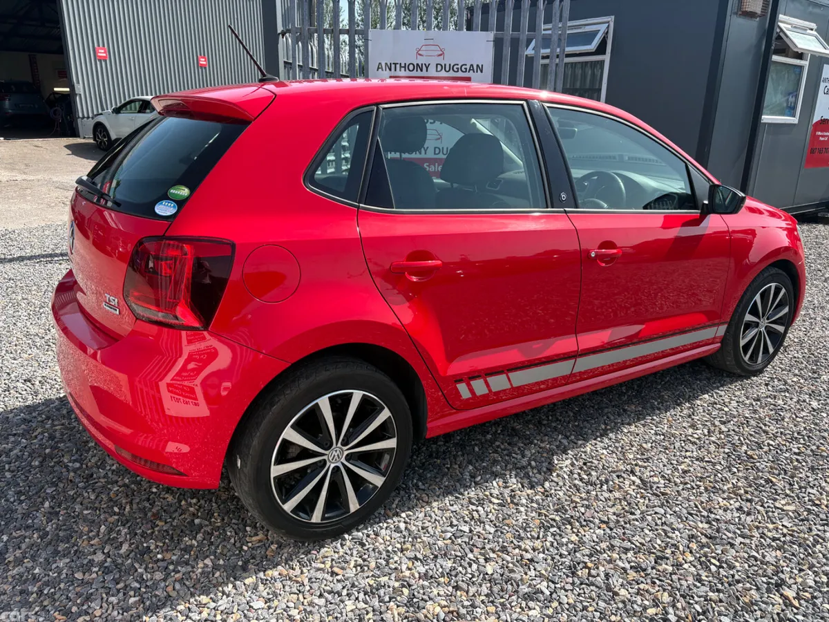 Volkswagen Polo Hatchback, Petrol, 2017, Red