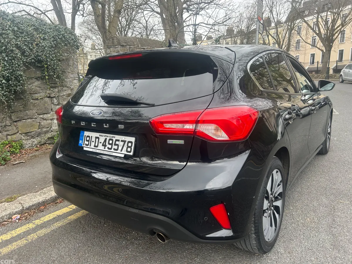 Ford Focus Hatchback, Petrol, 2019, Black