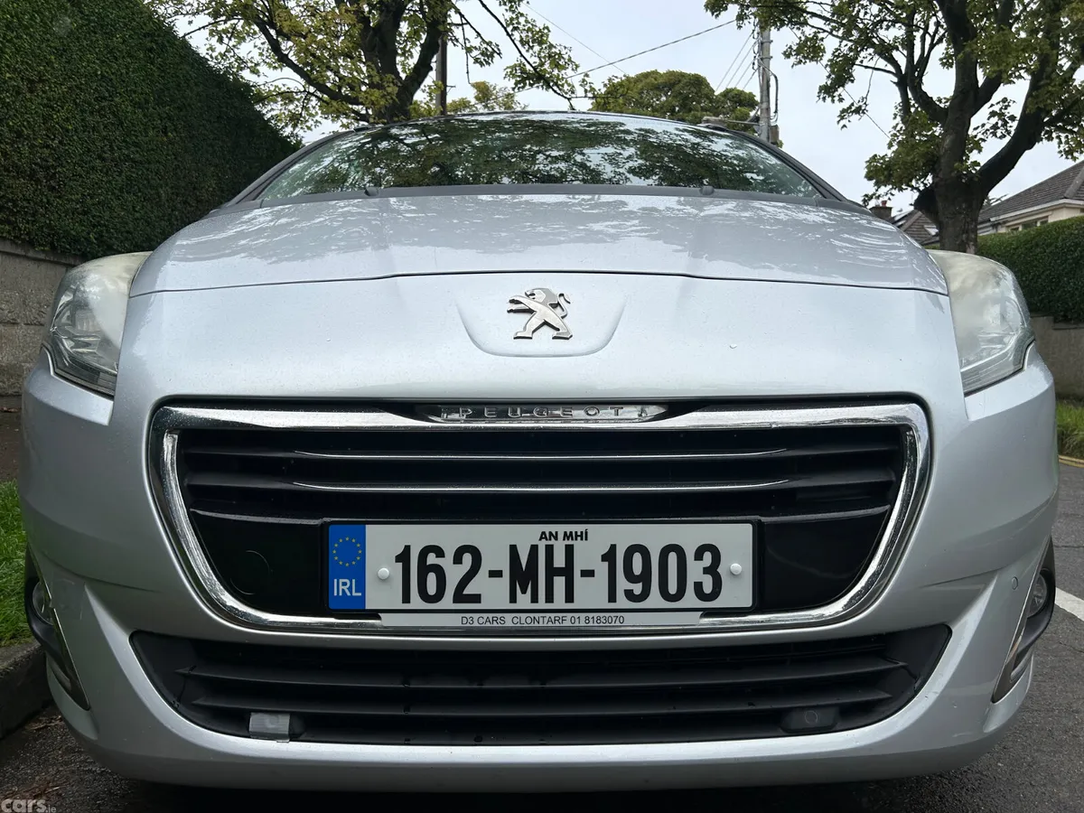 Peugeot 5008 MPV, Diesel, 2016, Silver