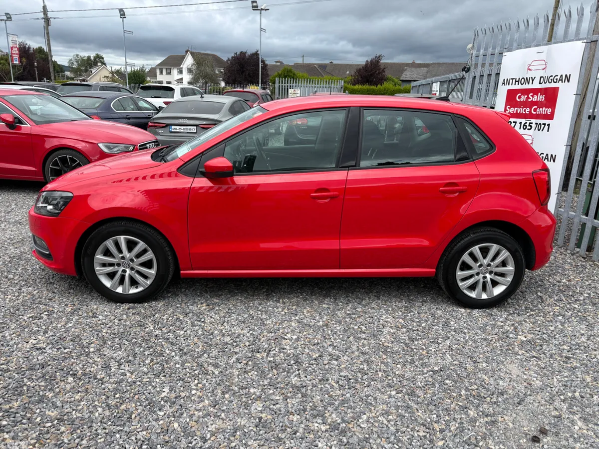 Volkswagen Polo Hatchback, Petrol, 2018, Red