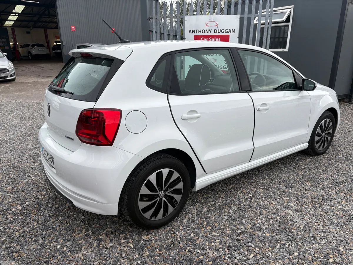 Volkswagen Polo Hatchback, Petrol, 2017, White