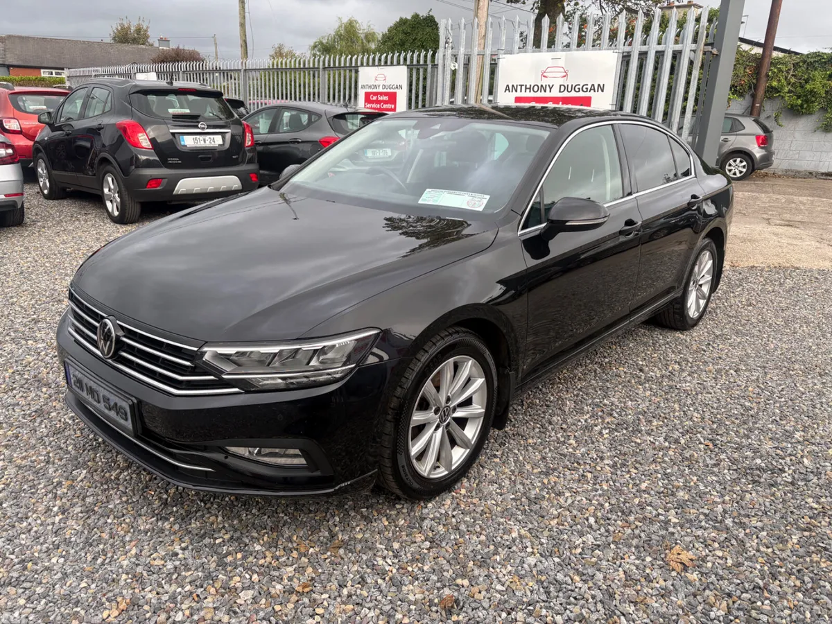 Volkswagen Passat Saloon, Diesel, 2021, Black