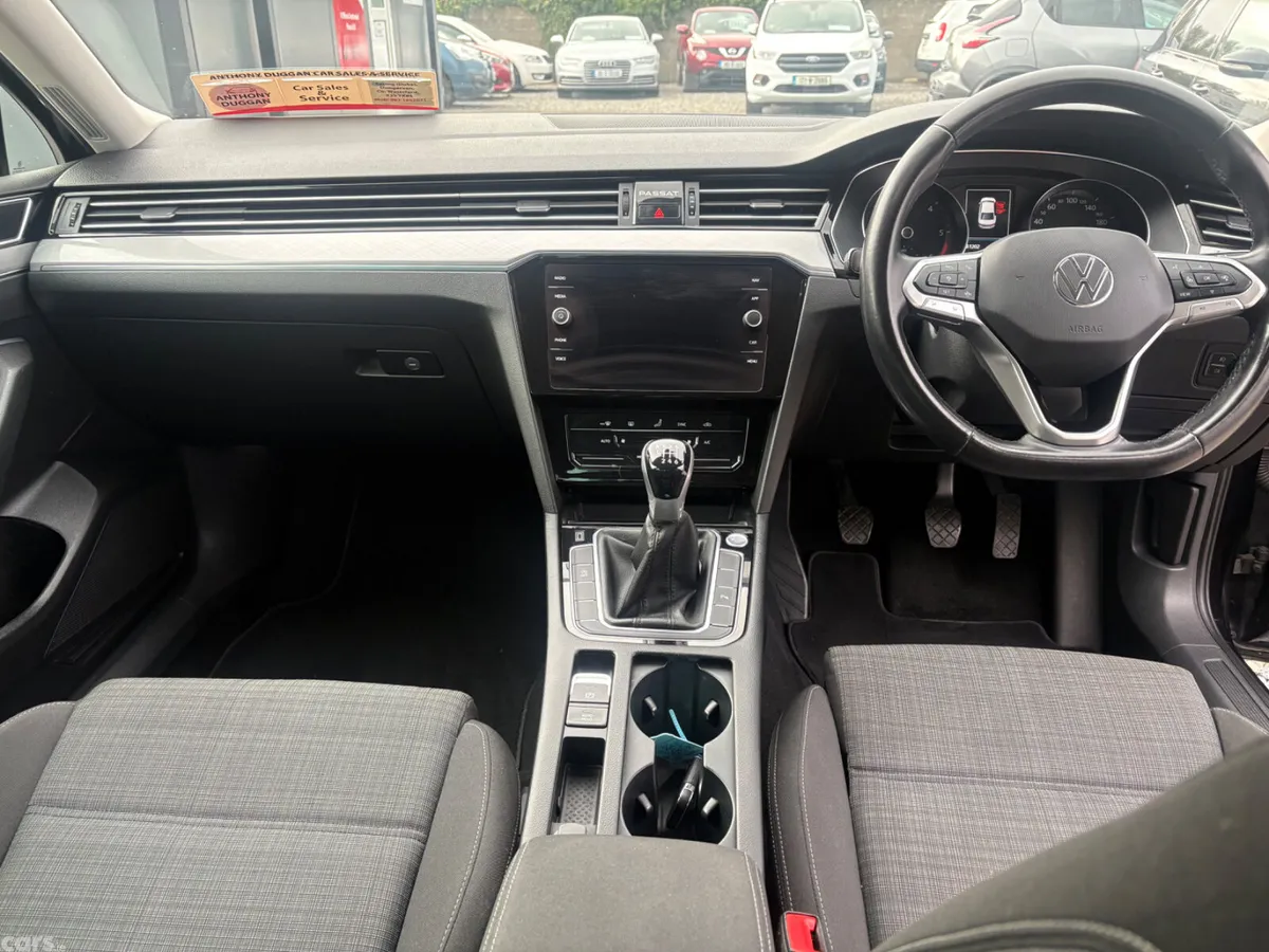 Volkswagen Passat Saloon, Diesel, 2021, Black