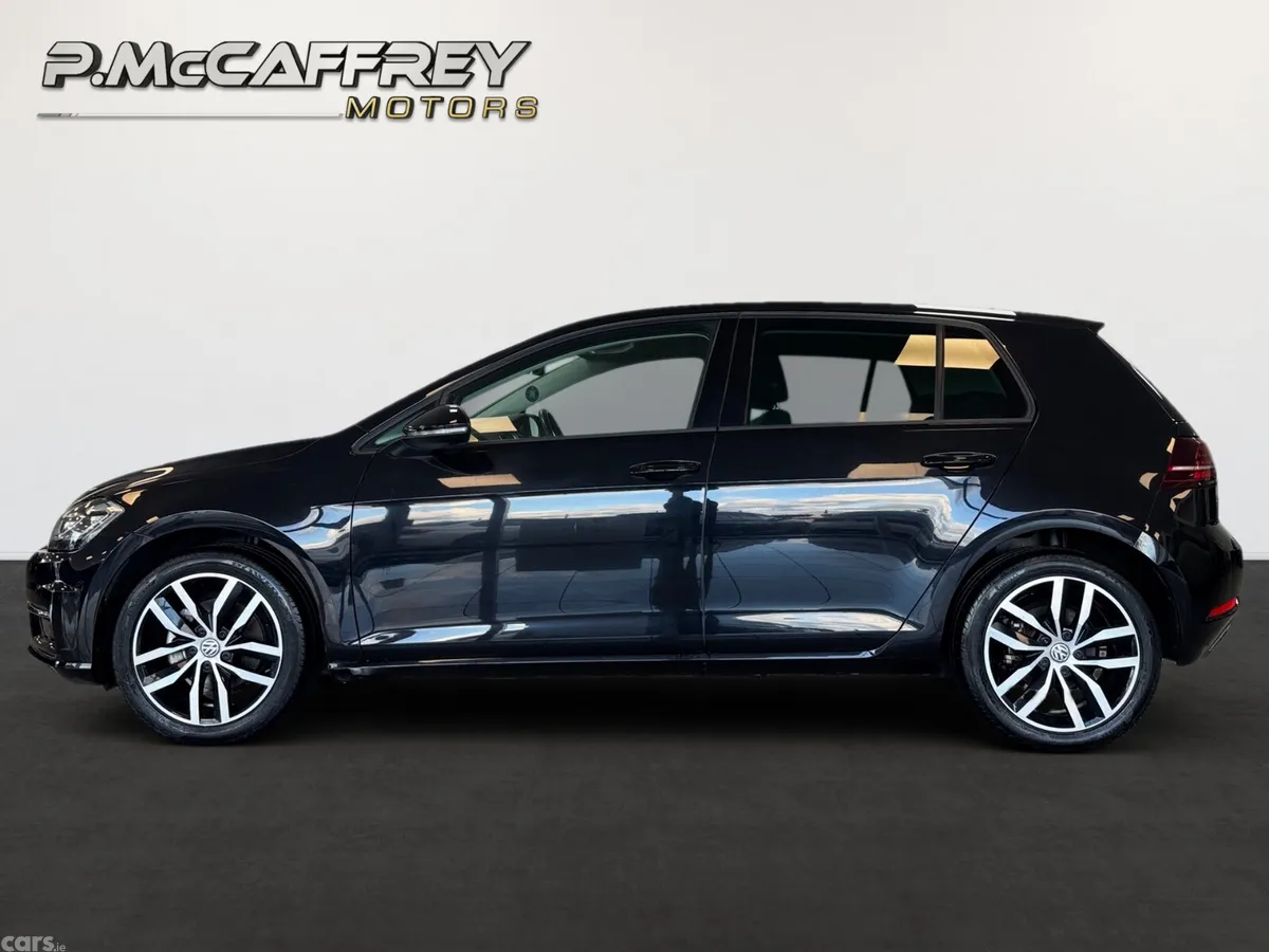 Volkswagen Golf Hatchback, Petrol, 2019, Black