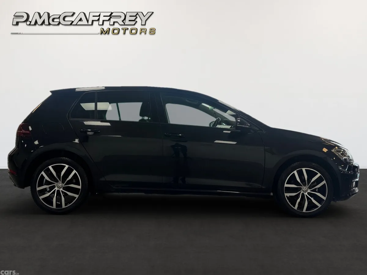Volkswagen Golf Hatchback, Petrol, 2019, Black