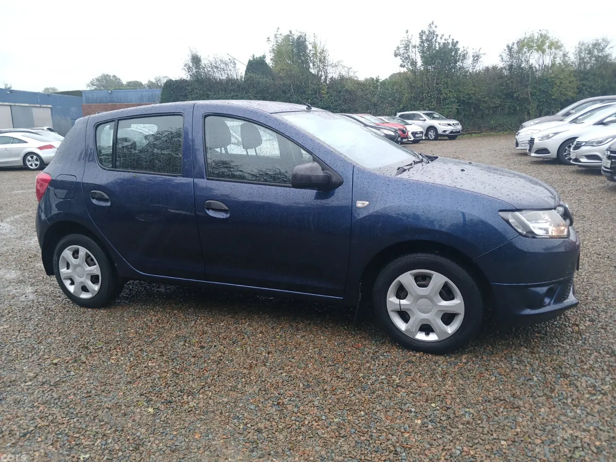Dacia Sandero Hatchback, Petrol, 2016, Blue