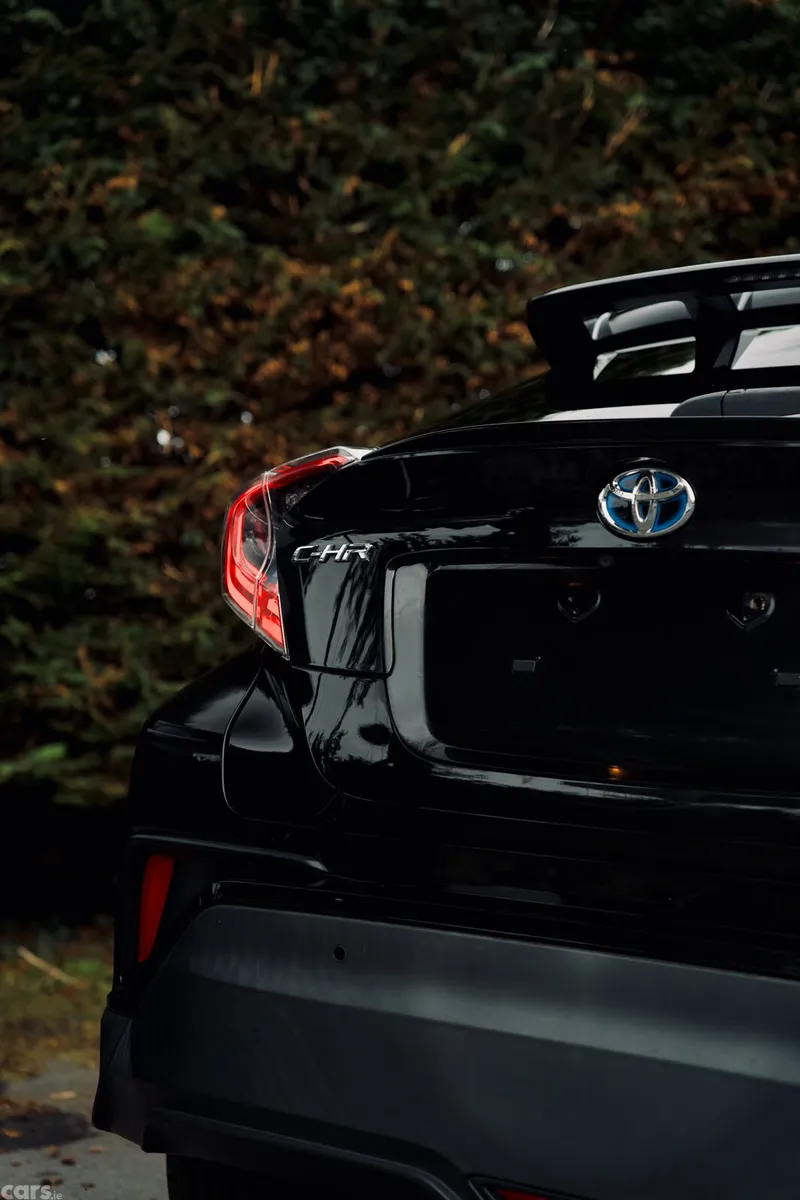 Toyota C-HR SUV, Petrol Hybrid, 2017, Black