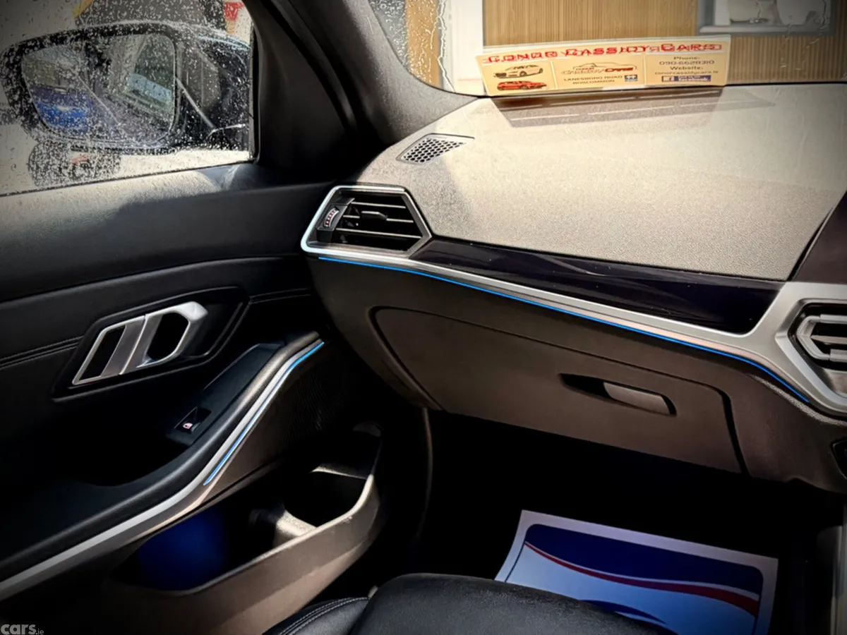BMW 3-Series Saloon, Petrol Hybrid, 2021, Blue