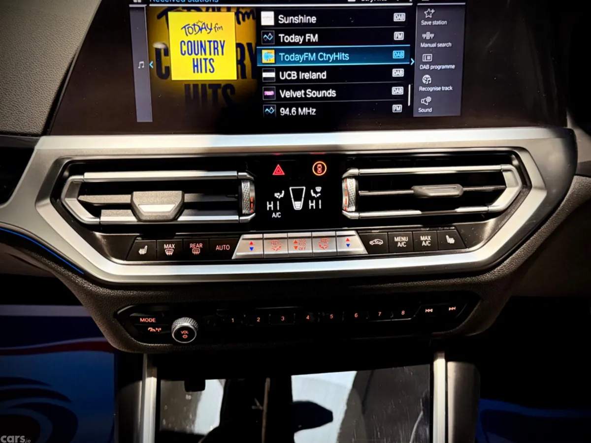 BMW 3-Series Saloon, Petrol Hybrid, 2021, Blue