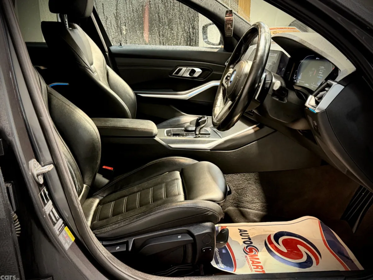 BMW 3-Series Saloon, Petrol Hybrid, 2022, Grey