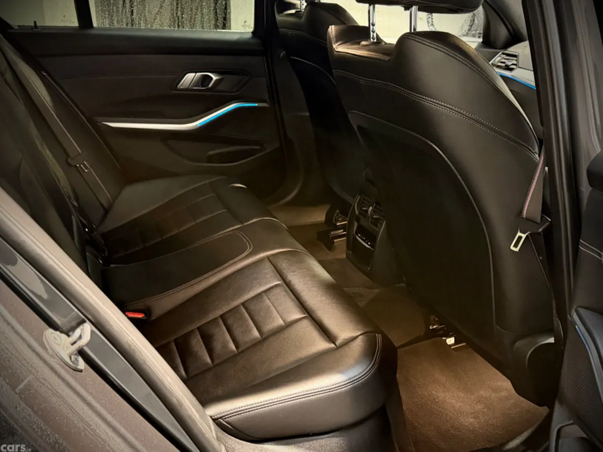 BMW 3-Series Saloon, Petrol Hybrid, 2022, Grey