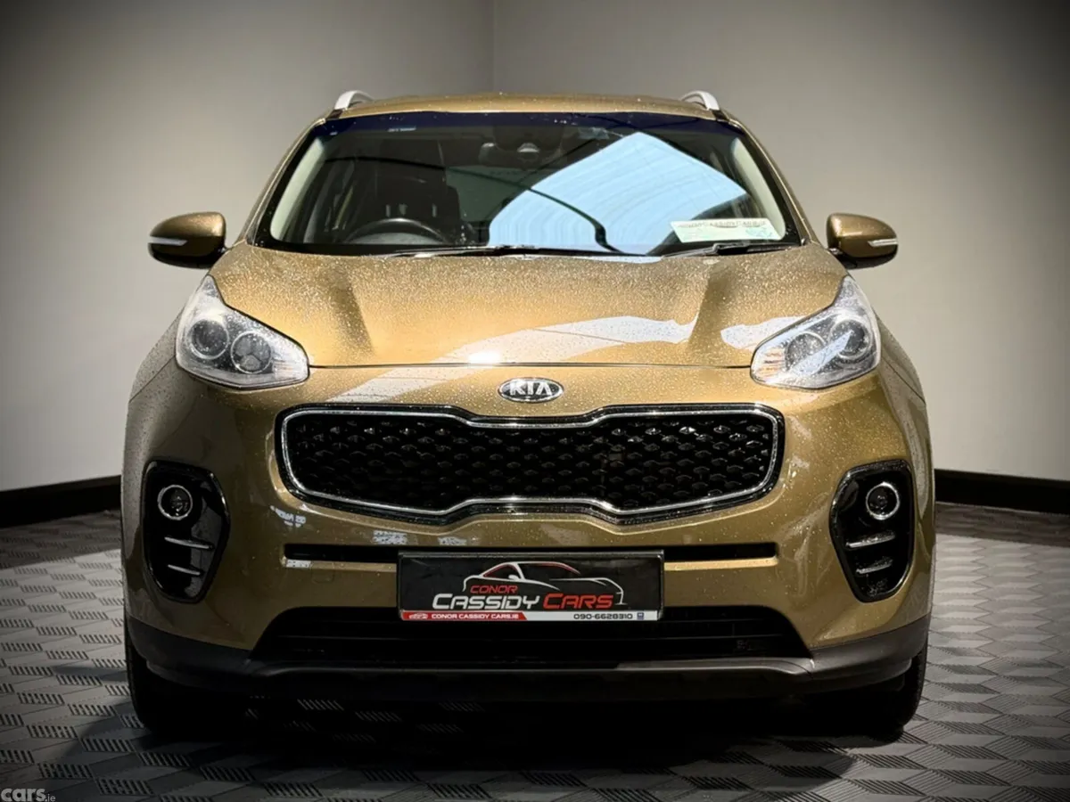 Kia Sportage SUV, Diesel, 2017, Gold