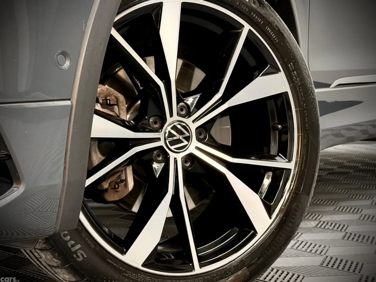Volkswagen Tiguan Estate, Petrol Hybrid, 2023, Grey