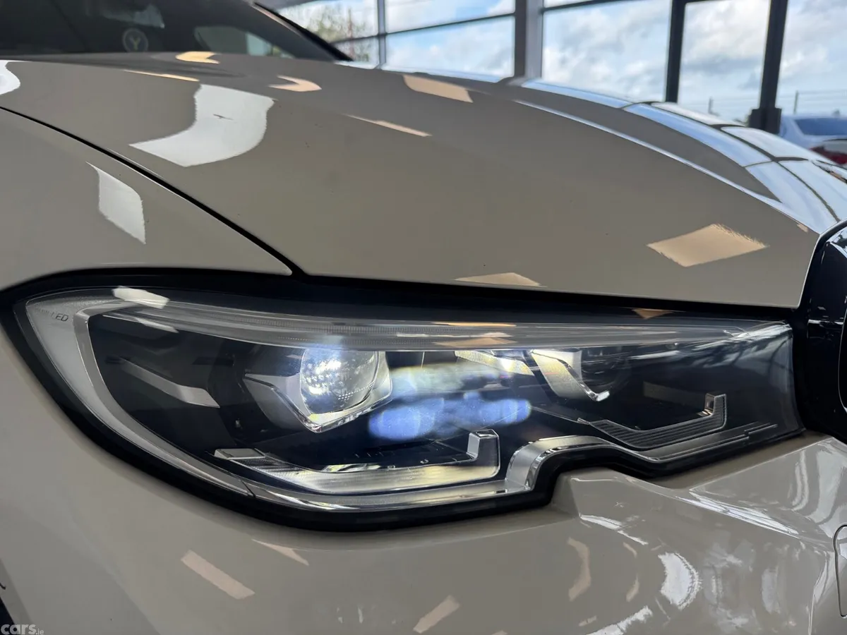 BMW 3-Series Saloon, Petrol Plug-in Hybrid, 2020, White