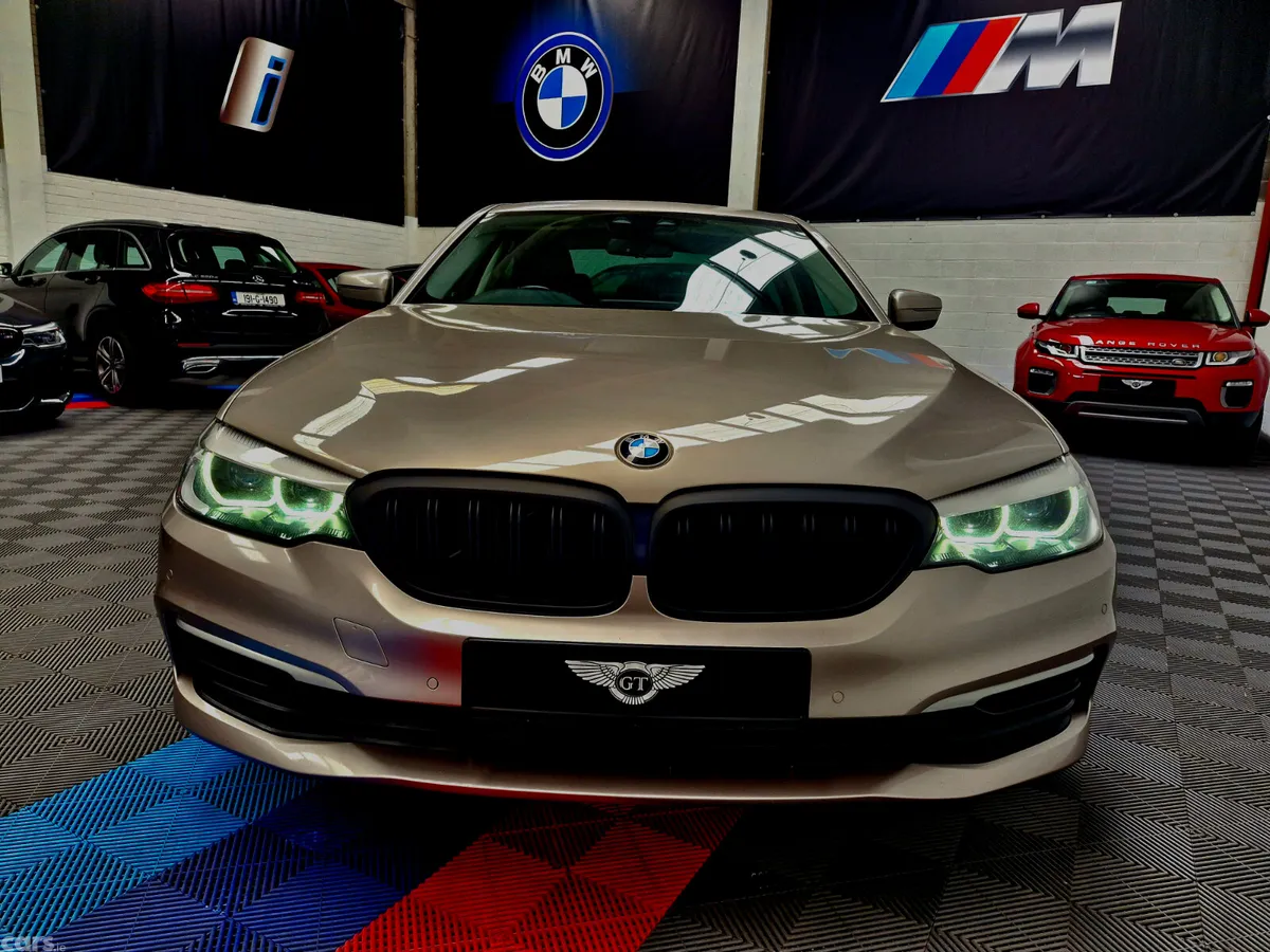 BMW 5-Series Saloon, Petrol Plug-in Hybrid, 2019, Silver