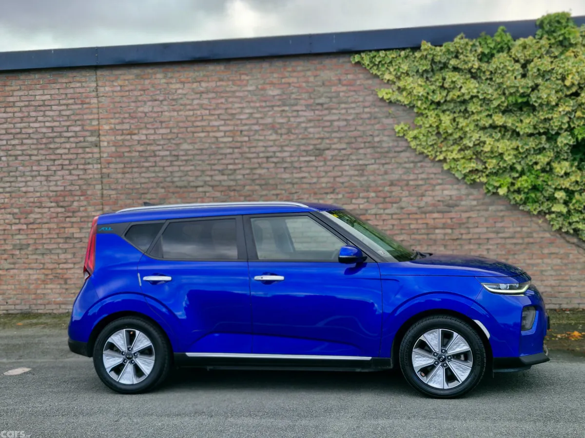 Kia Soul Hatchback, Electric, 2021, Blue