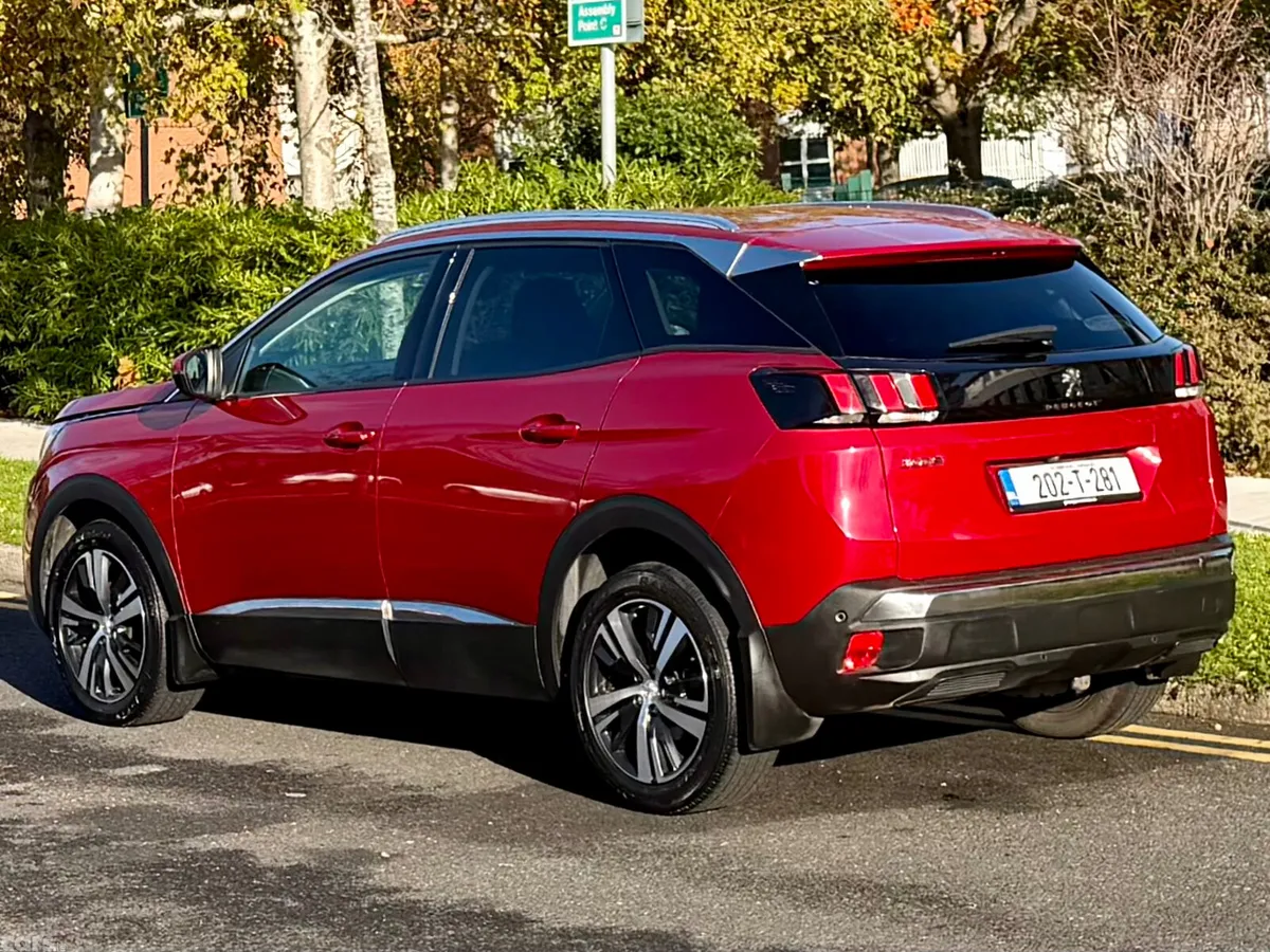 Peugeot 3008 MPV, Diesel, 2020, Red