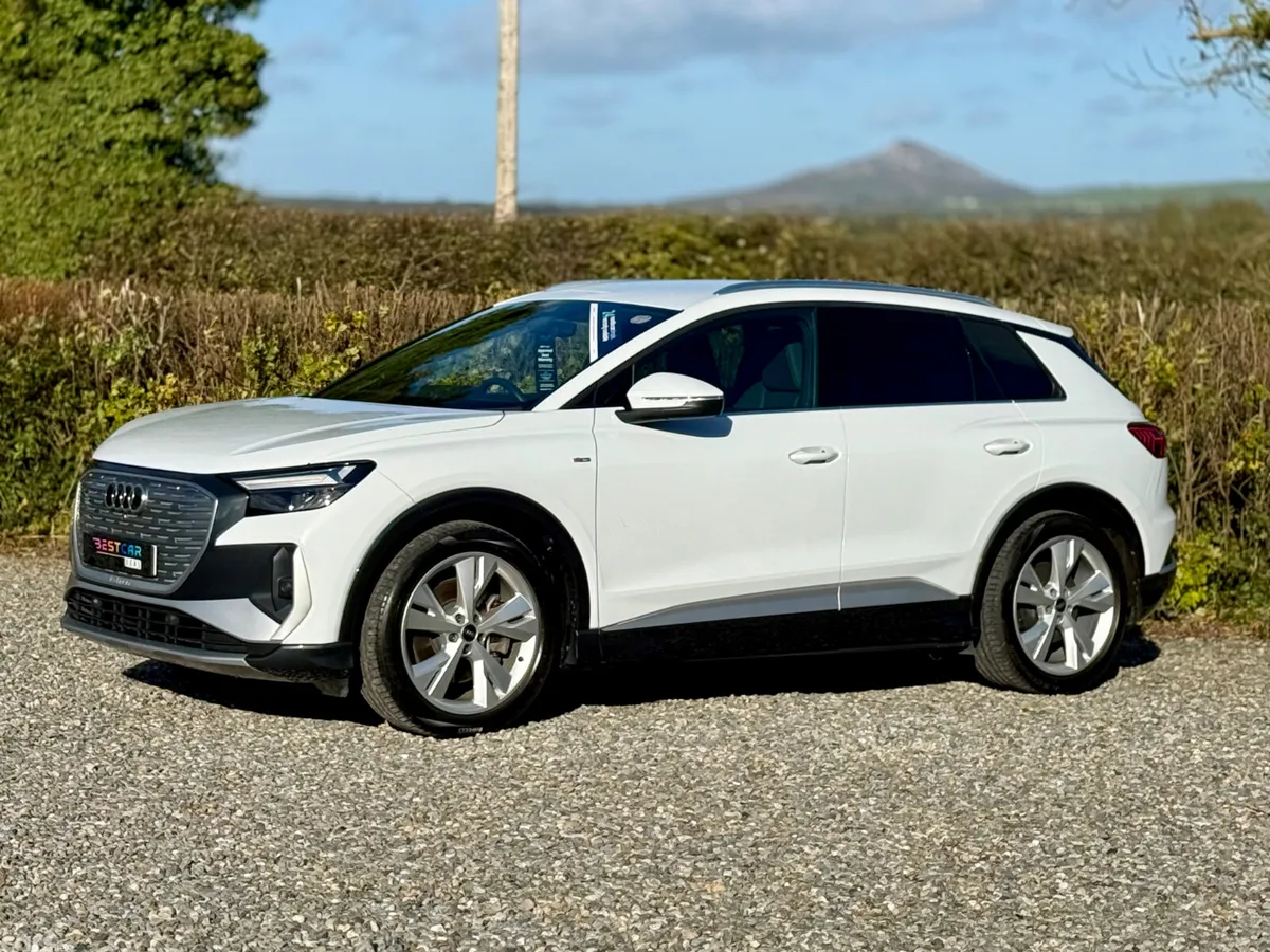 Audi e-tron Estate, Electric, 2023, White
