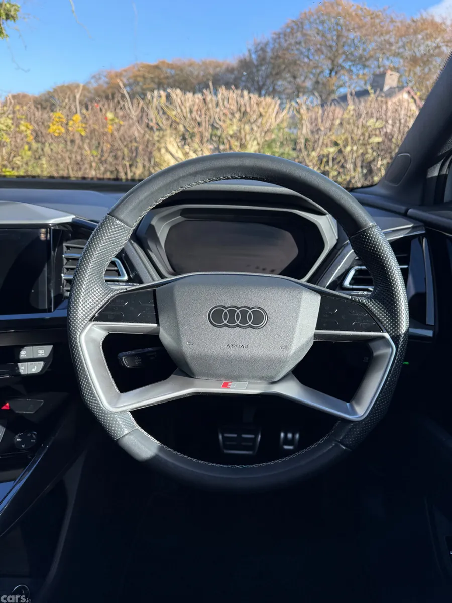 Audi e-tron Estate, Electric, 2023, White