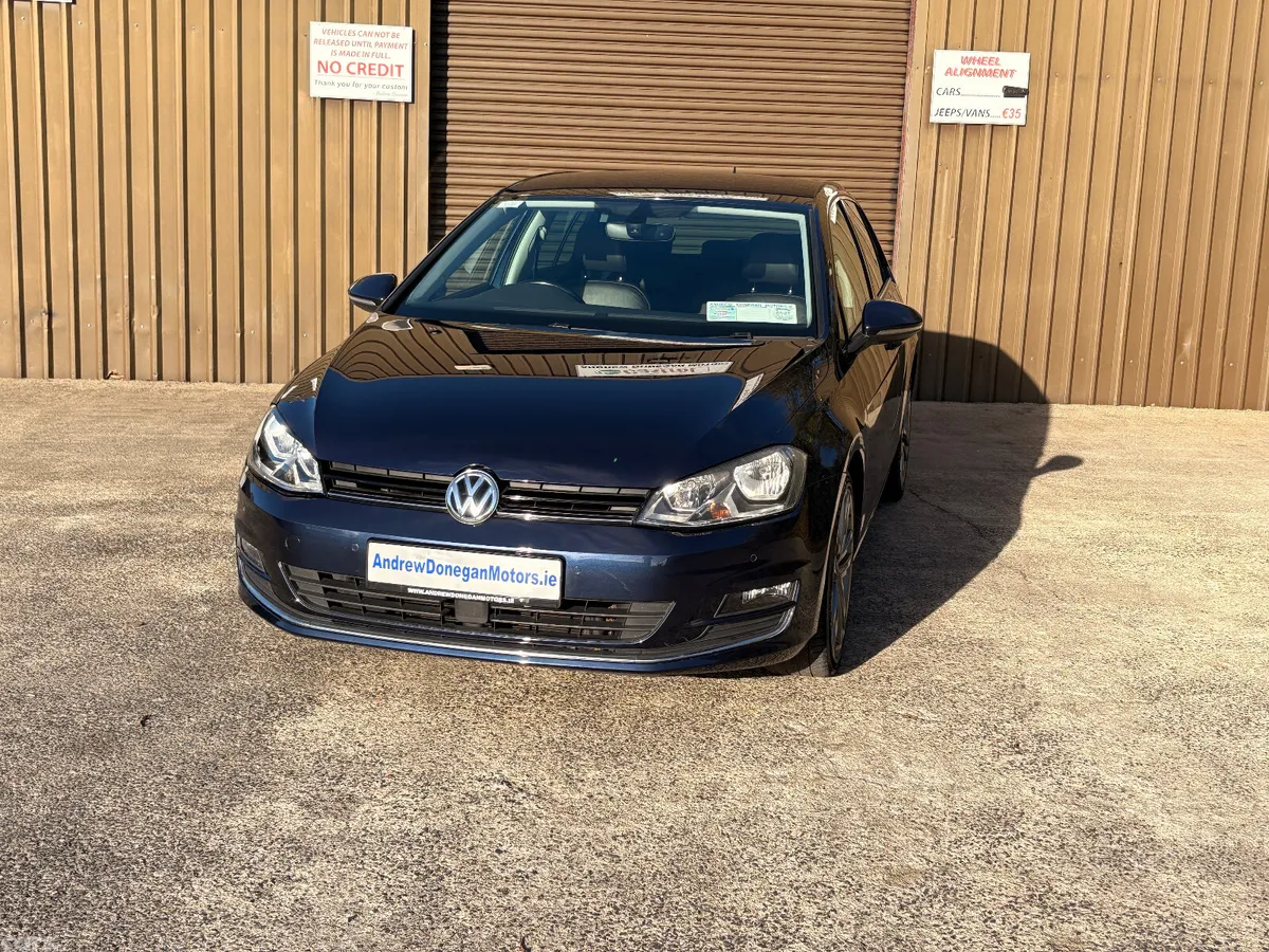 Volkswagen Golf Estate, Petrol, 2017, Blue