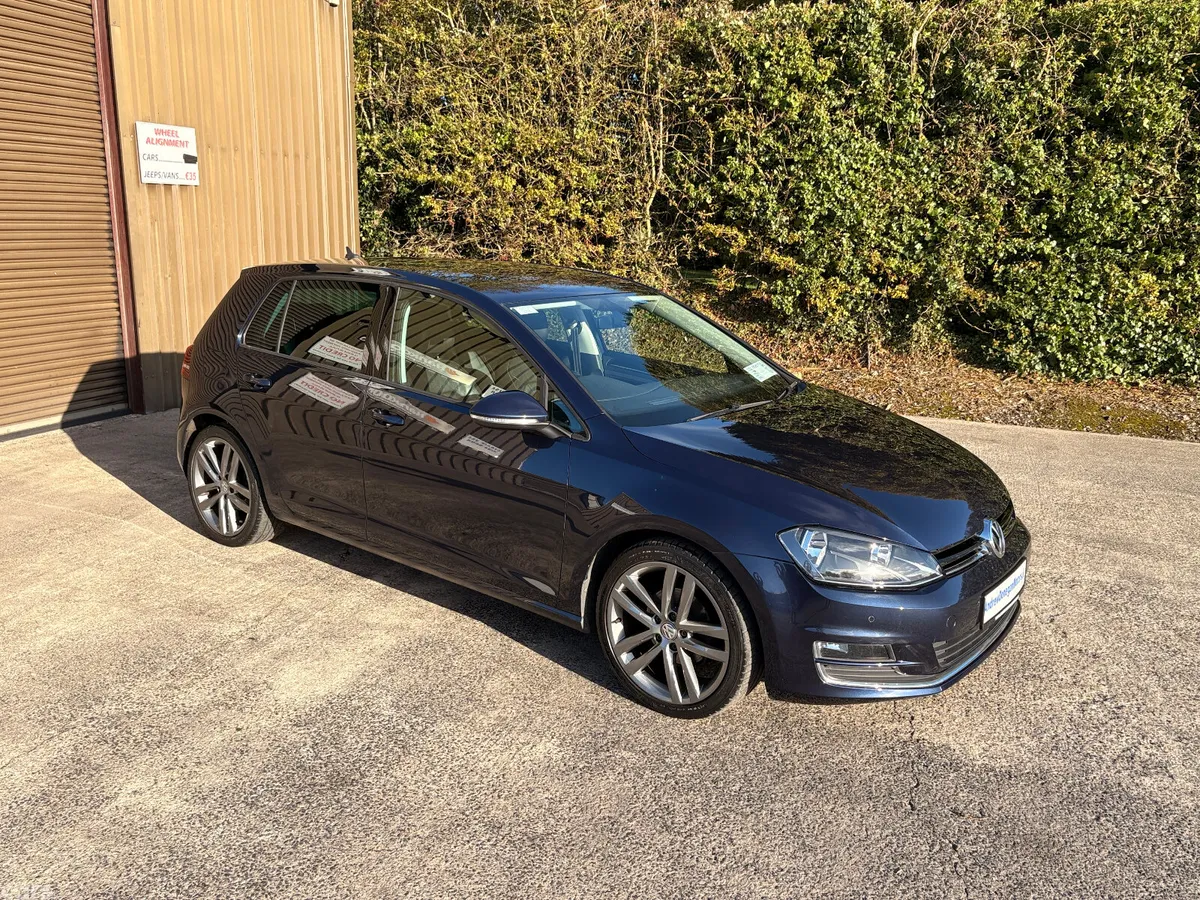 Volkswagen Golf Estate, Petrol, 2017, Blue