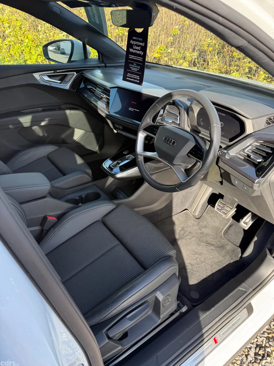 Audi e-tron Estate, Electric, 2023, White