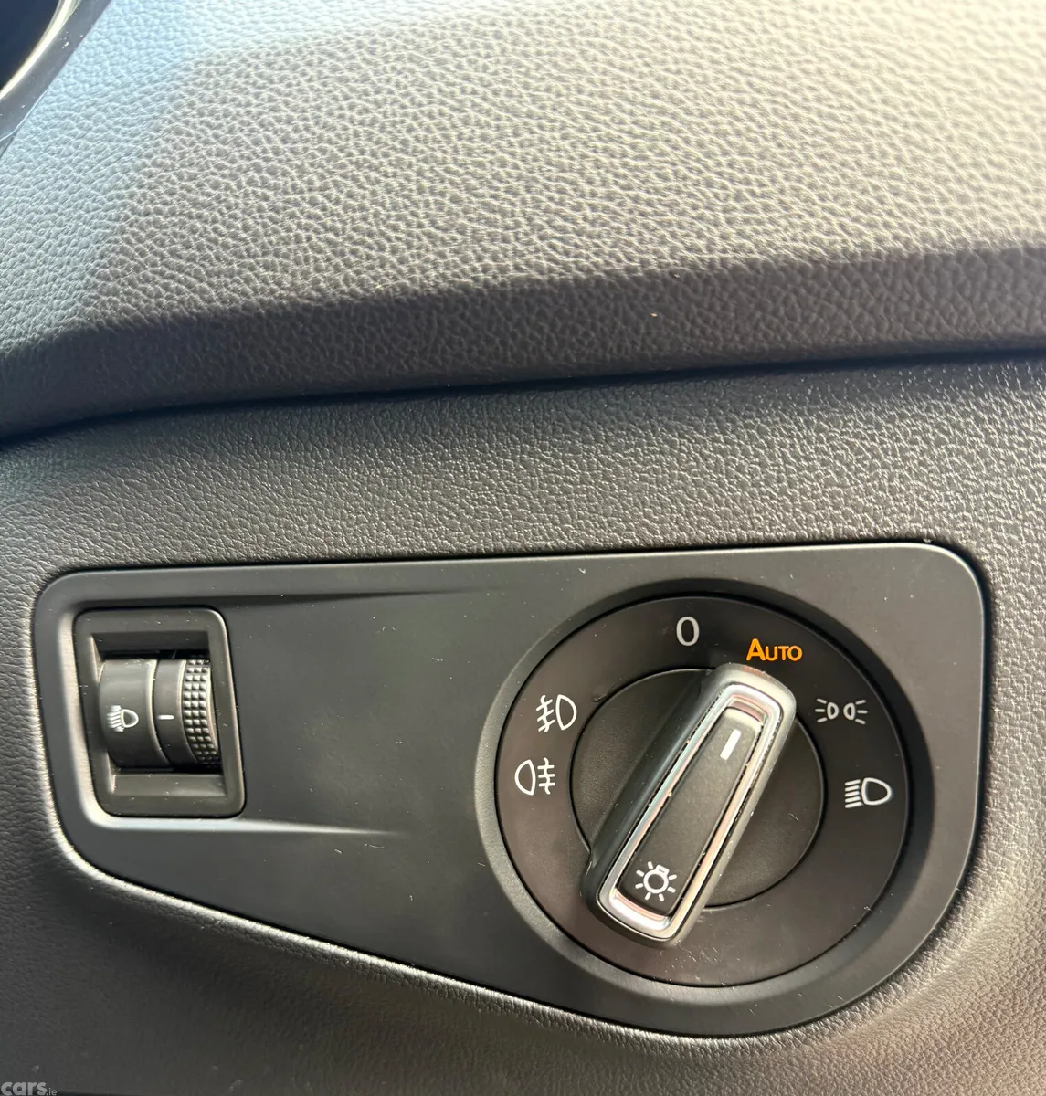 Volkswagen Tiguan SUV, Diesel, 2017, Red
