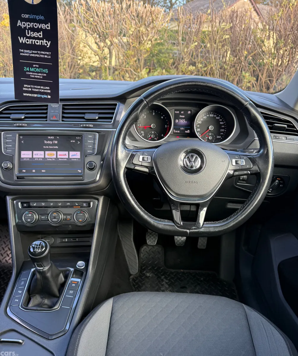 Volkswagen Tiguan SUV, Diesel, 2017, Red