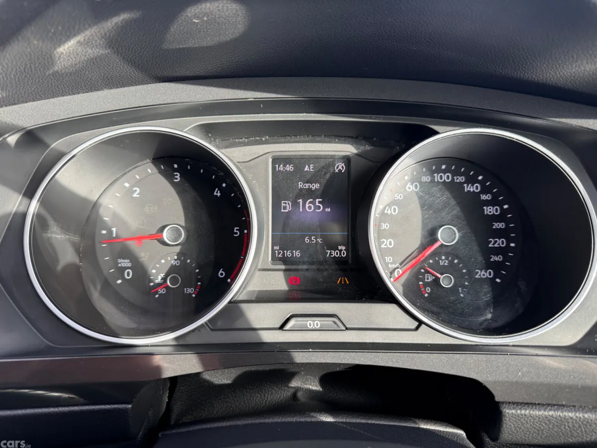 Volkswagen Tiguan SUV, Diesel, 2017, Red