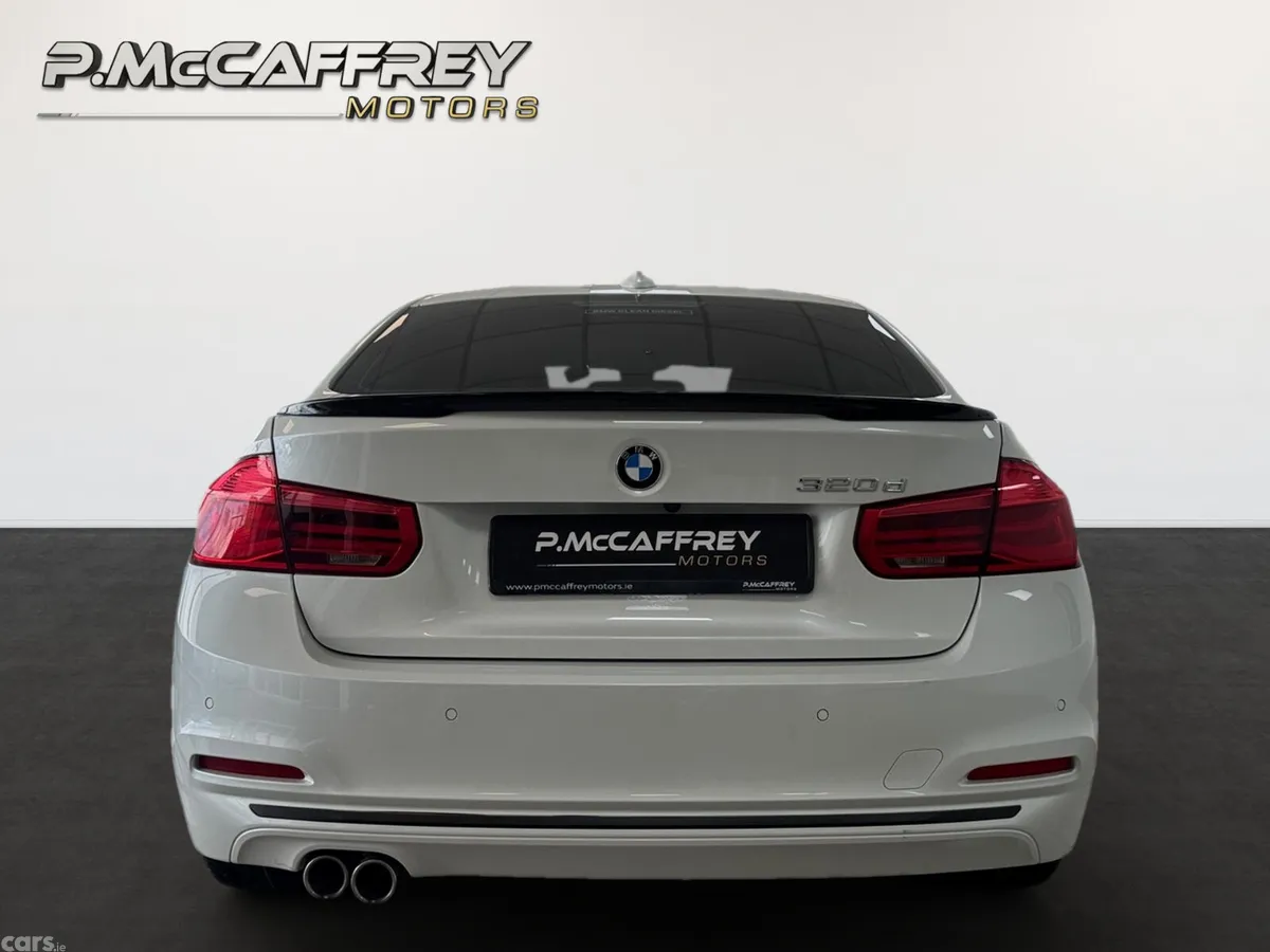 BMW 3-Series Saloon, Diesel, 2017, White