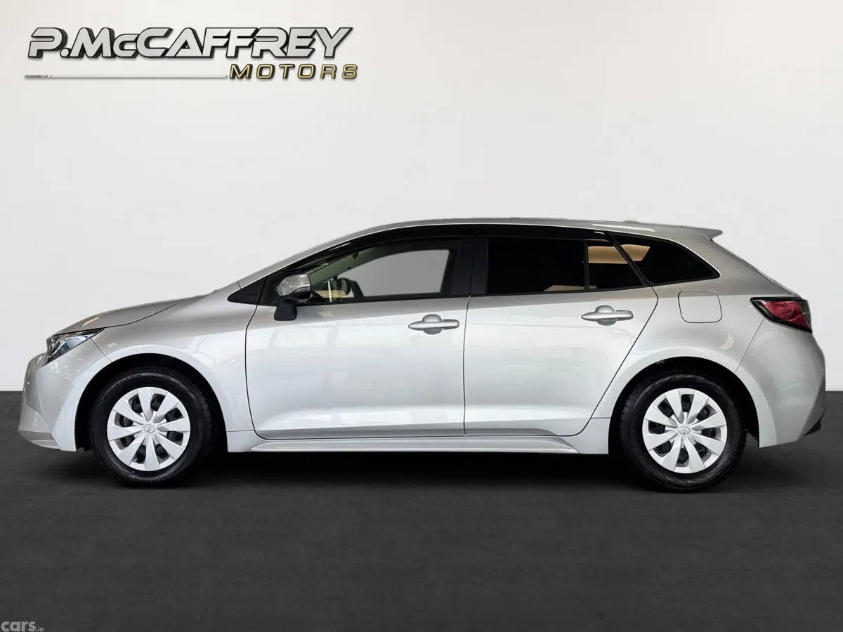 Toyota Corolla Estate, Petrol Hybrid, 2023, Silver