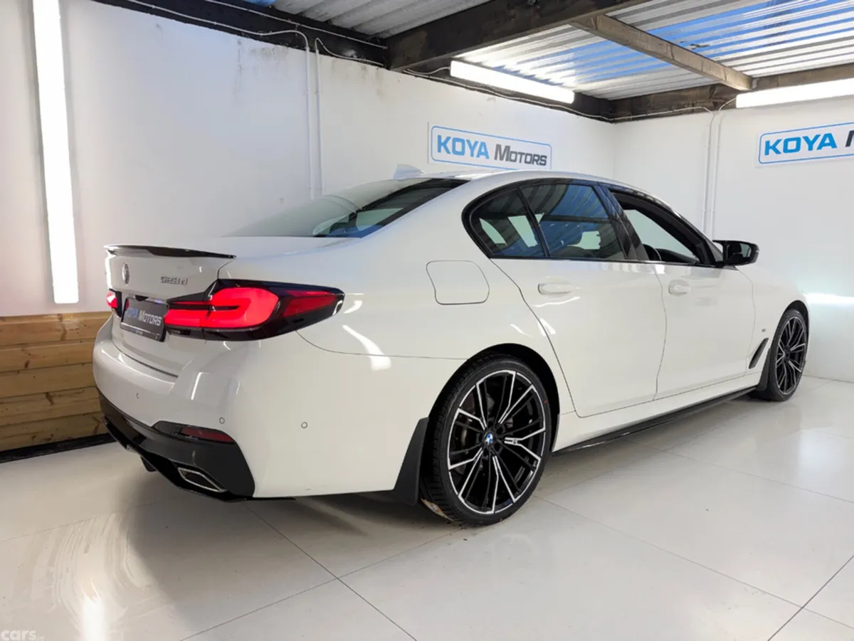 BMW 5-Series Saloon, Diesel, 2021, White