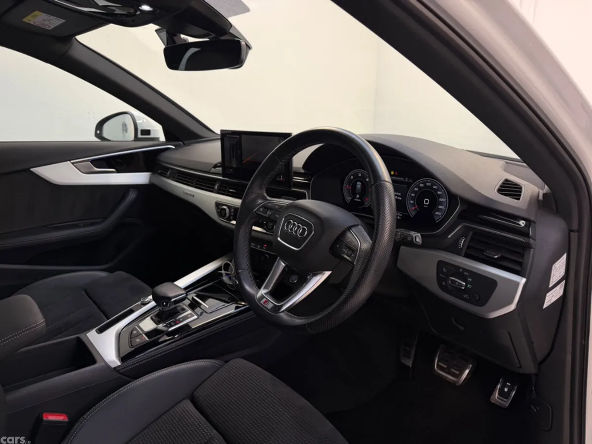 Audi A4 Estate, Diesel, 2021, White