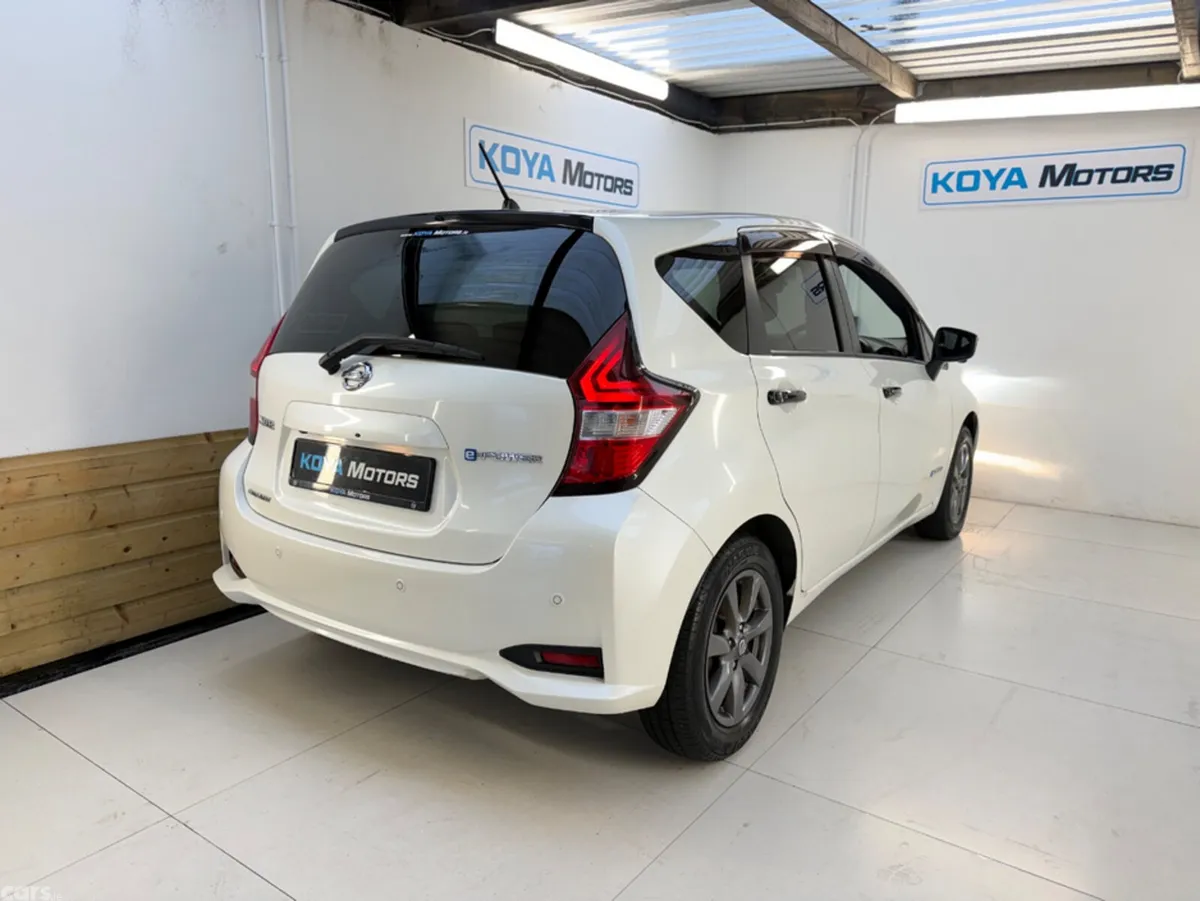 Nissan Note Hatchback, Petrol Hybrid, 2018, White