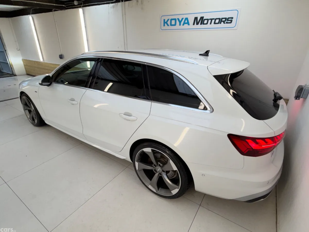 Audi A4 Estate, Diesel, 2021, White