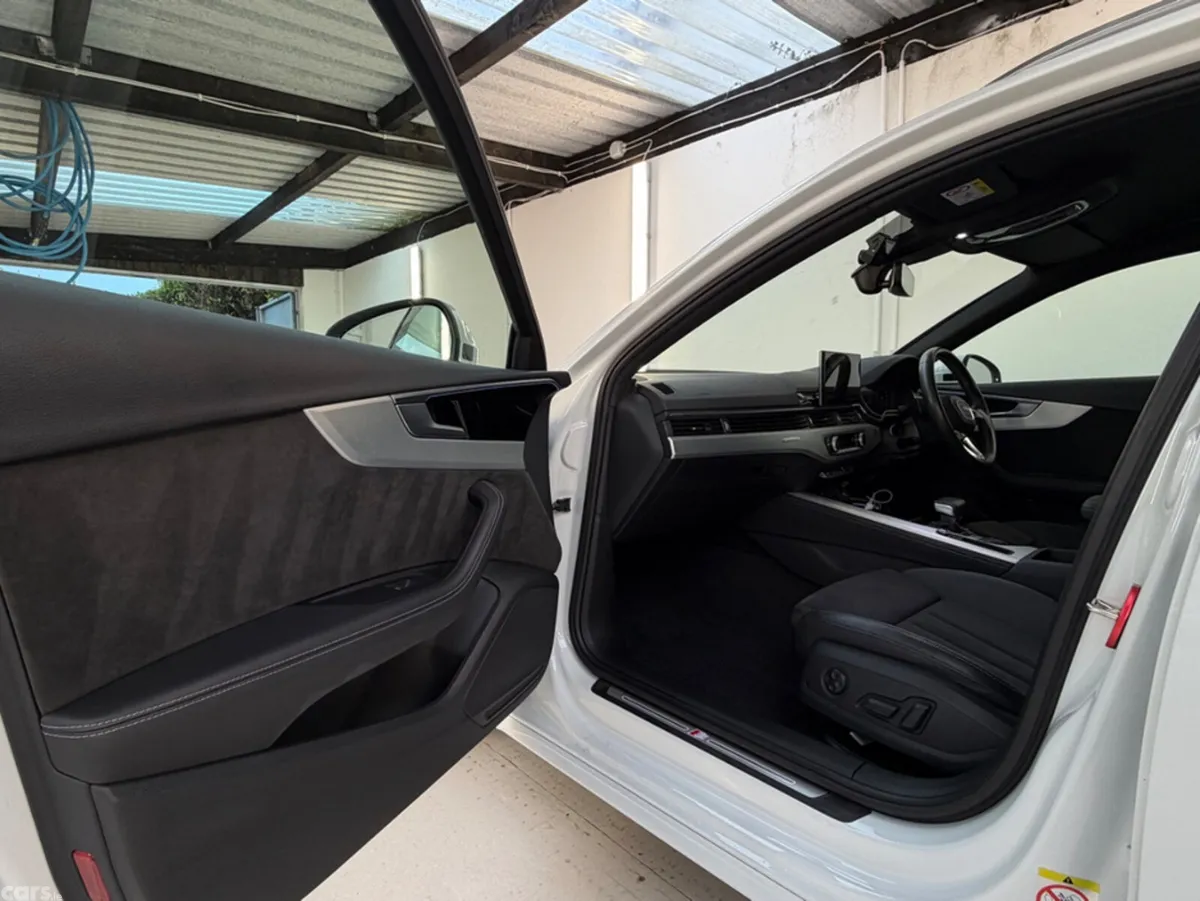 Audi A4 Estate, Diesel, 2021, White