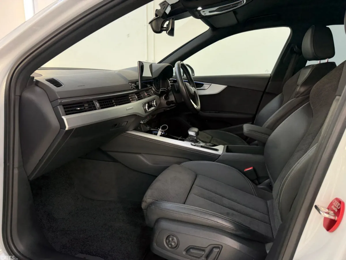Audi A4 Estate, Diesel, 2021, White