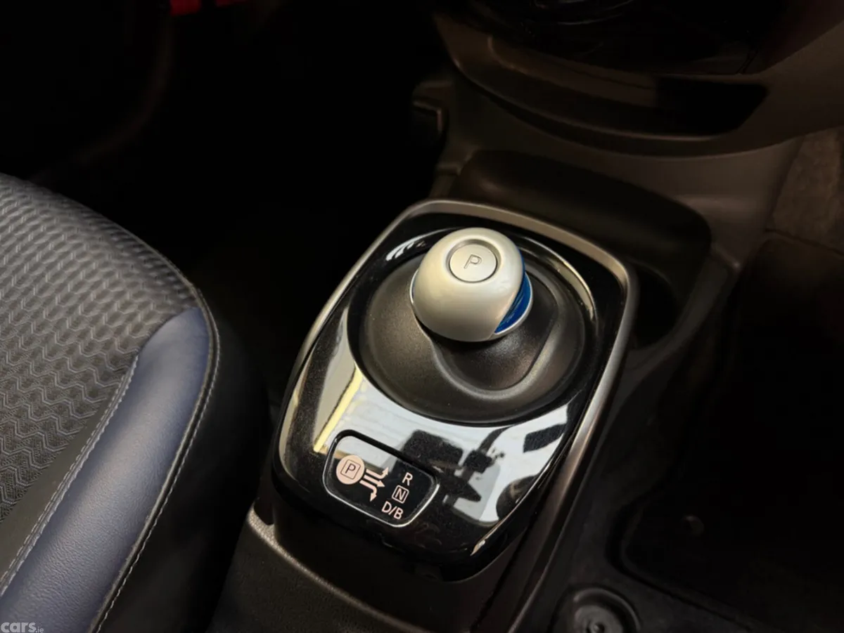 Nissan Note Hatchback, Petrol Hybrid, 2018, White