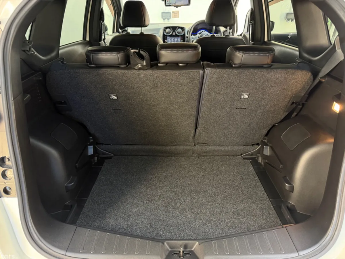 Nissan Note Hatchback, Petrol Hybrid, 2018, White
