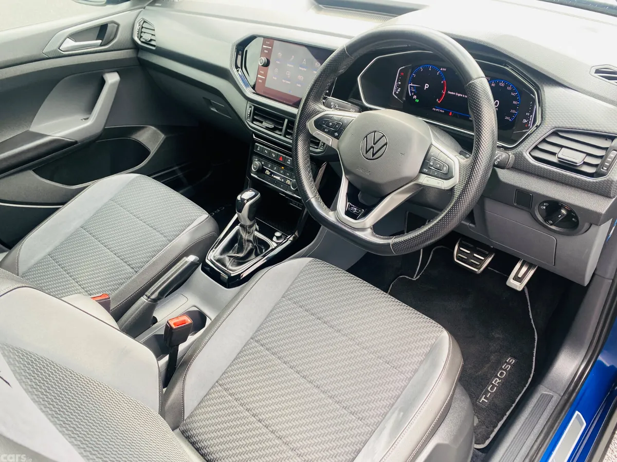 Volkswagen T-Cross Hatchback, Petrol, 2021, Blue