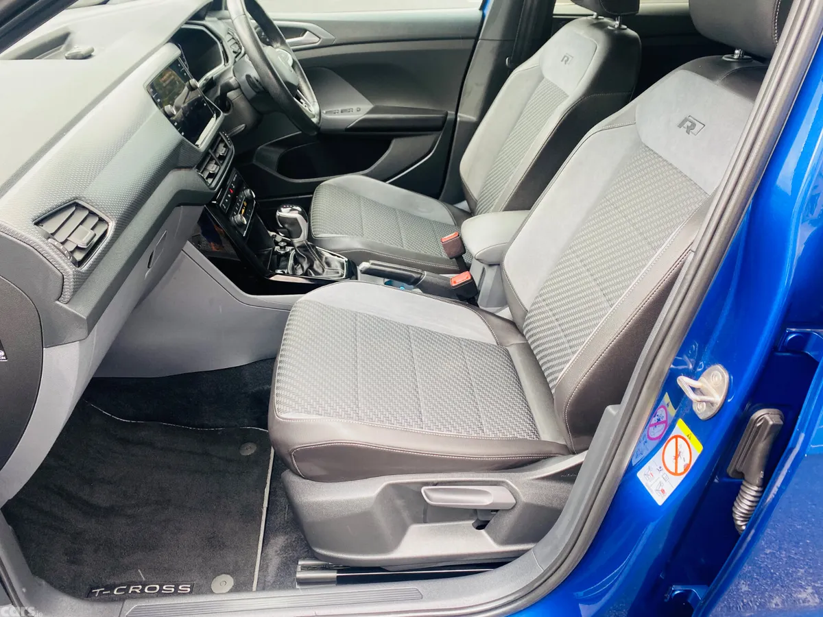 Volkswagen T-Cross Hatchback, Petrol, 2021, Blue