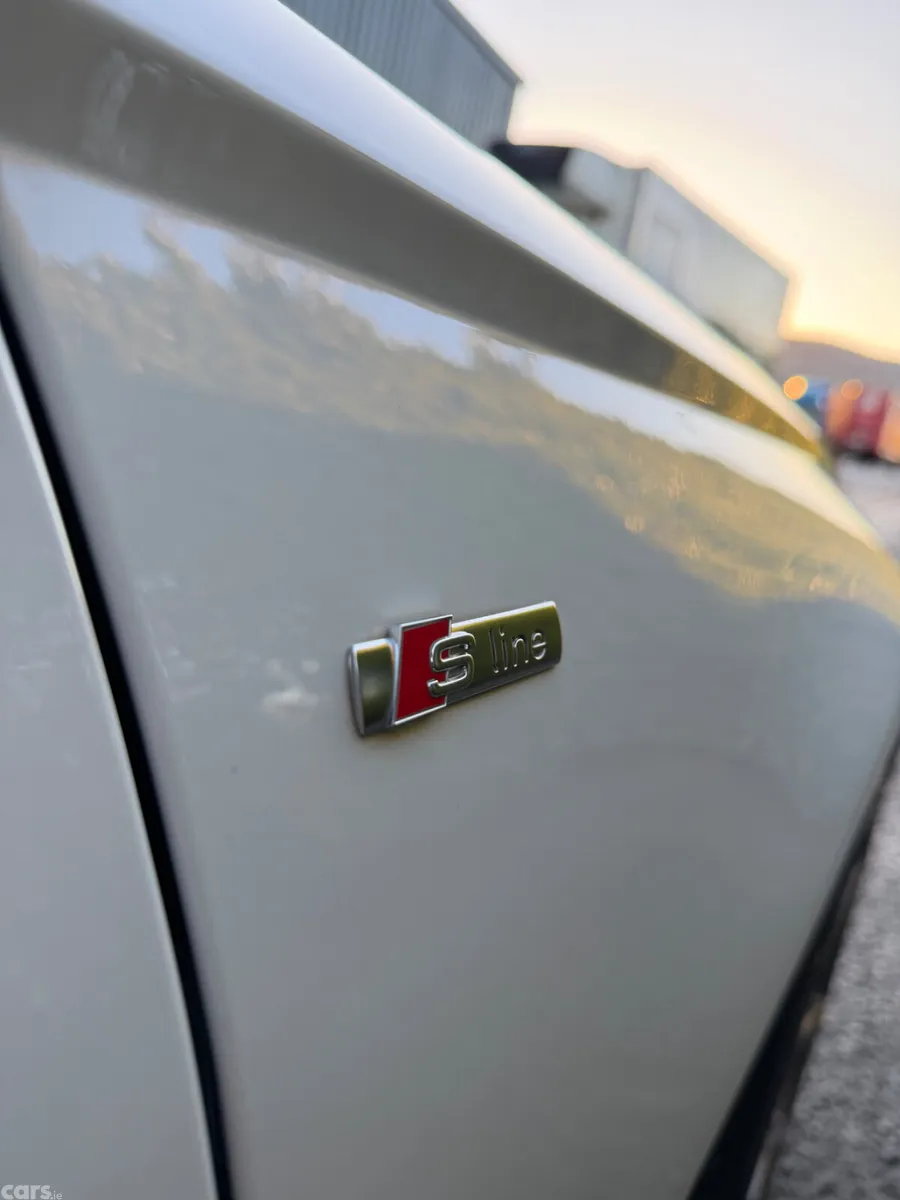 Audi A6 Saloon, Diesel, 2016, White