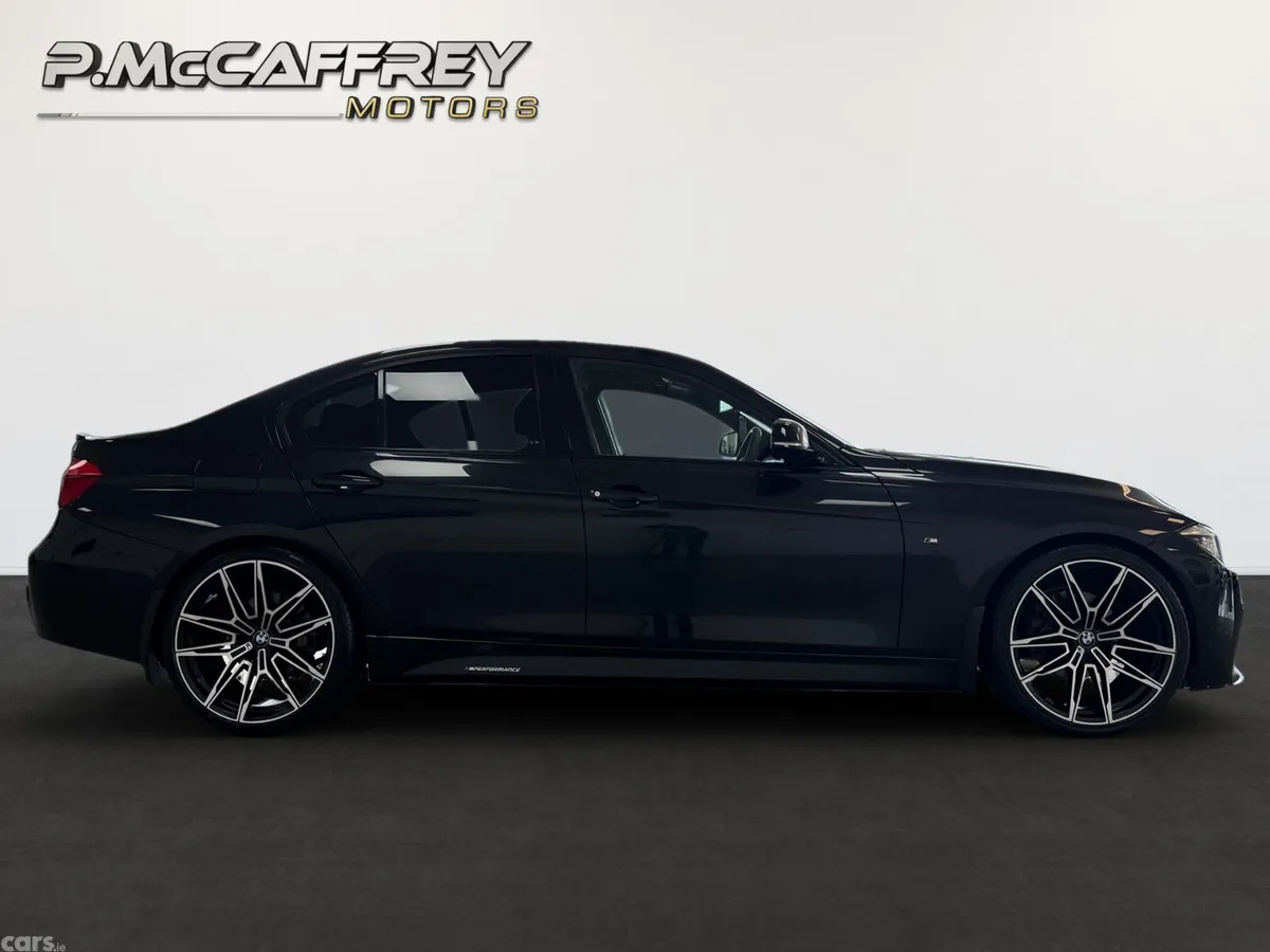 BMW 3-Series Saloon, Diesel, 2015, Black