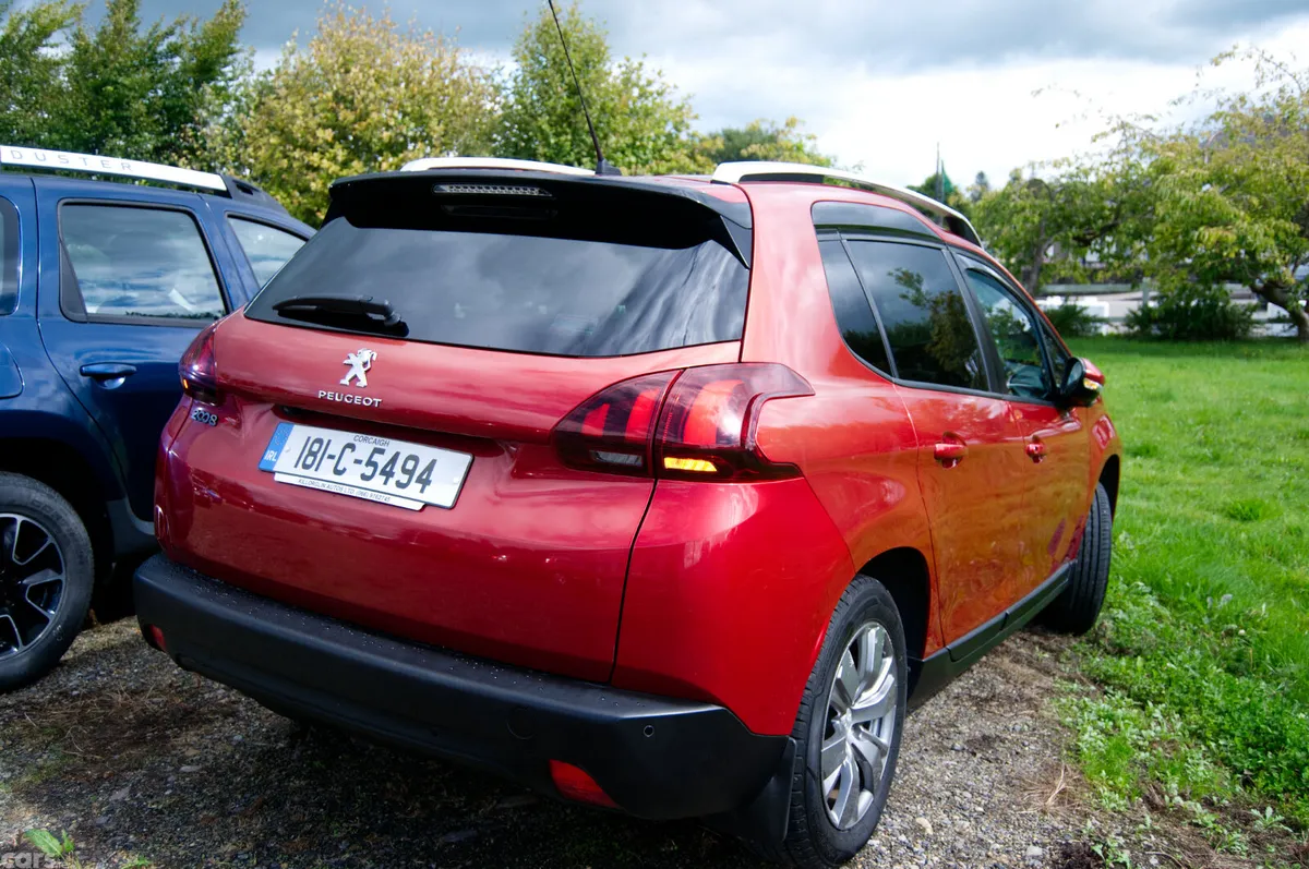 Peugeot 2008 Estate, Diesel, 2018, Red