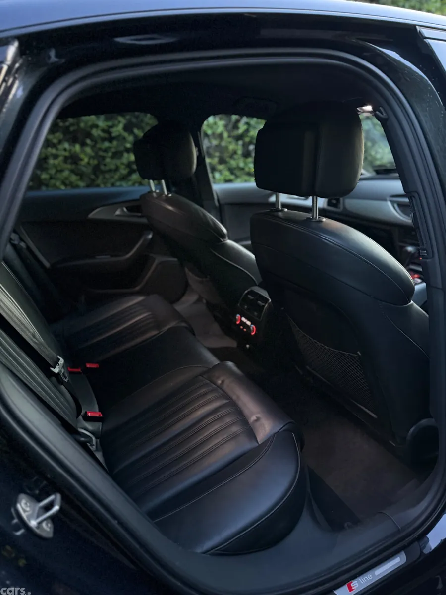 Audi A6 Saloon, Diesel, 2016, Blue