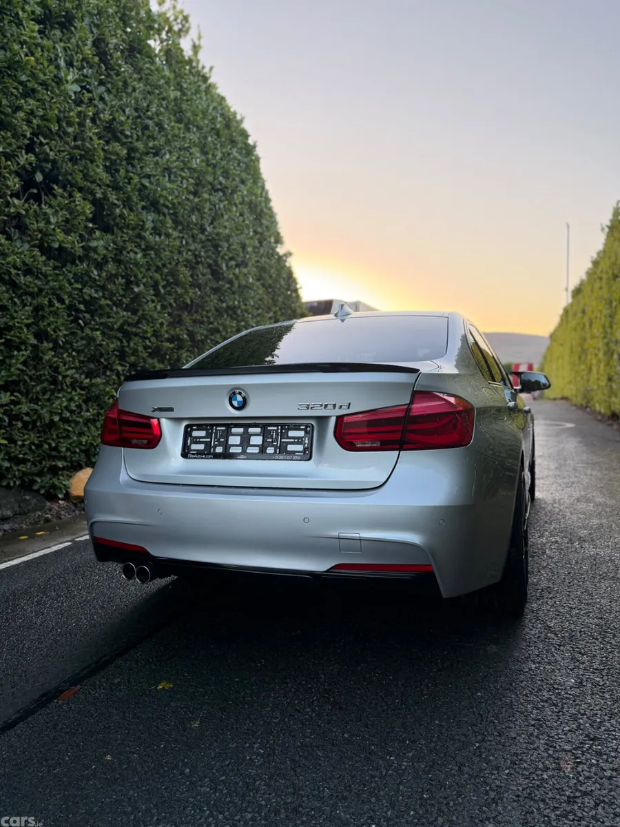 BMW 3-Series Saloon, Diesel, 2017, Silver