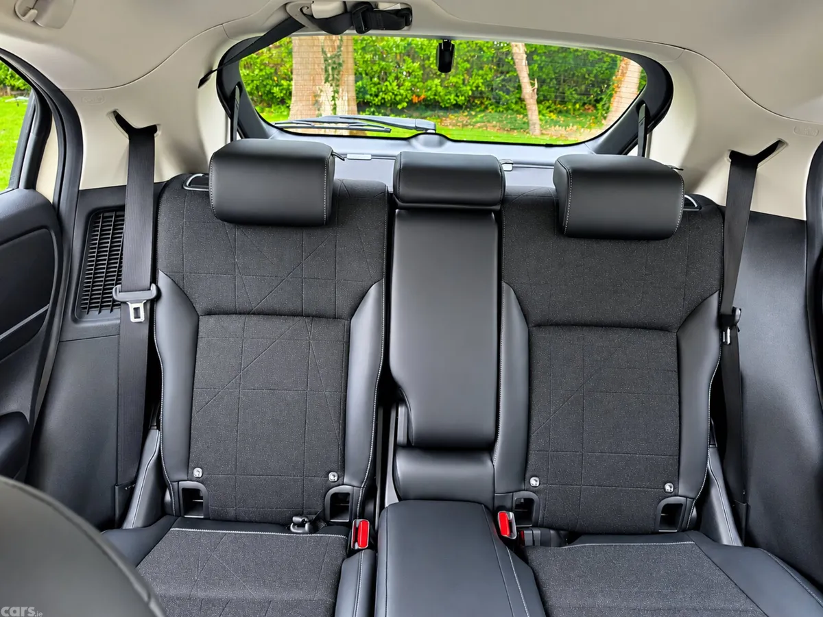 Honda Vezel SUV, Petrol Hybrid, 2022, Beige